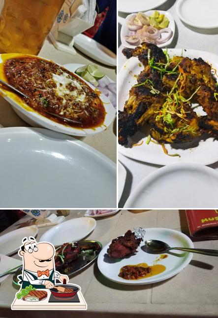 Order meat meals at Mustak Tawa Fry