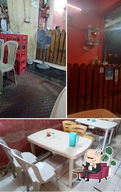 Check out how Shankar Paratha House And Bhojnalaya looks inside