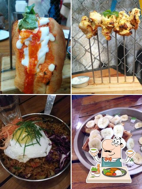 Meals at Mr. Vandal