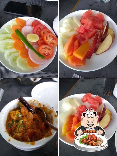 Food at Ten Twisters (Barbeque Restaurant)