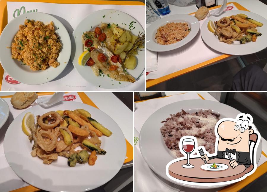 Platti al Bar bistrot New Line Autostazione Bologna