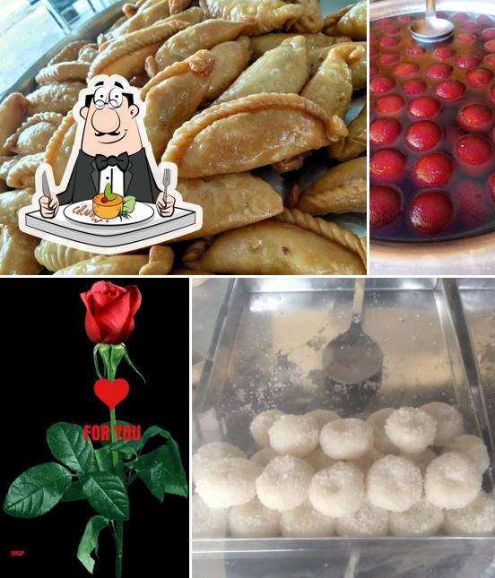Food at Maa Vaishno Sweet & Namkeen