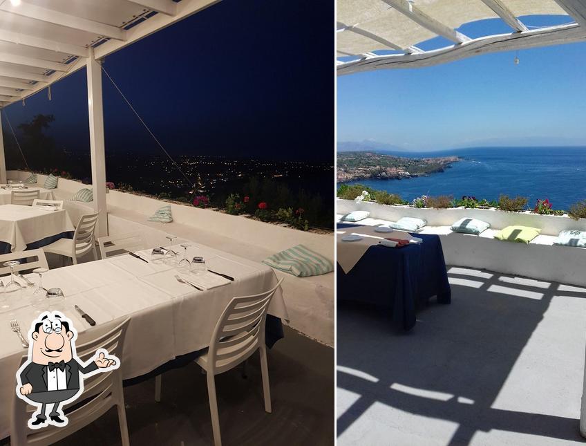 Siediti a un tavolo di Ristorante Pizzeria La Vela