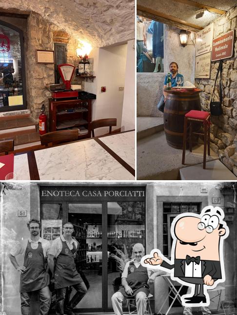 Siediti a un tavolo di Enoteca e Wine Bar Casa Porciatti