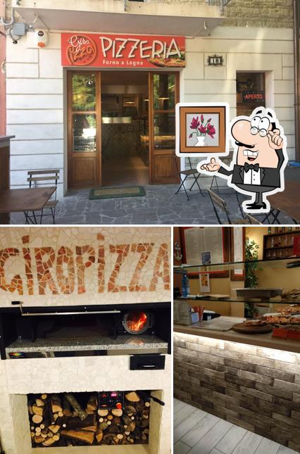 Gli interni di Giro Pizza