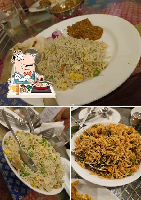 Fried rice at Oye Balle Balle Dhaba