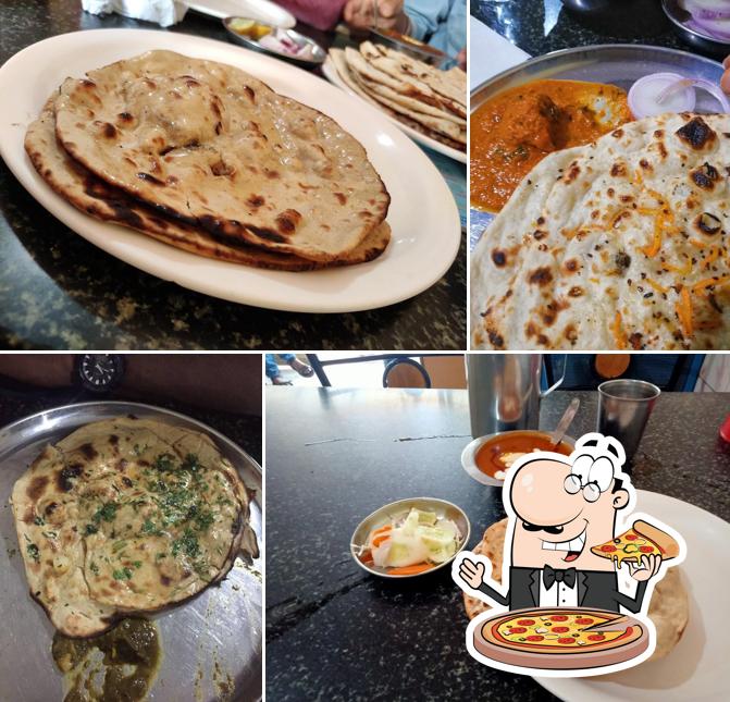 Order pizza at New Punjabi Hotel