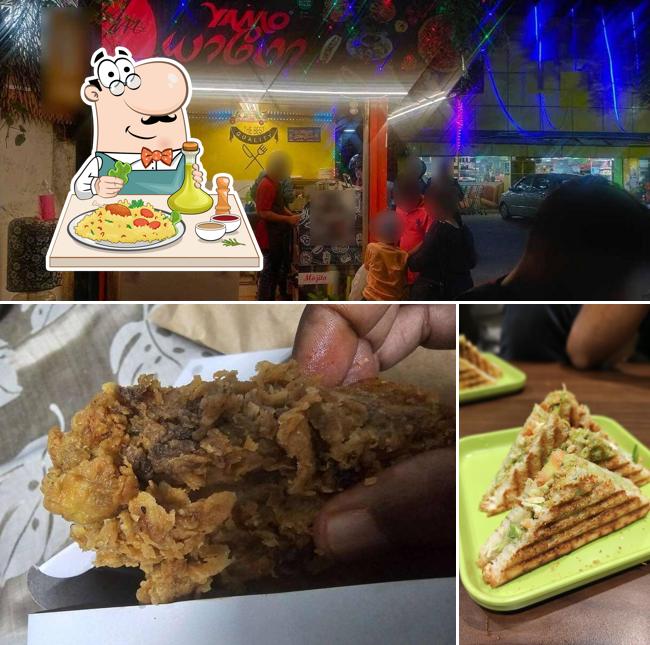 Food at YAMO sandwich