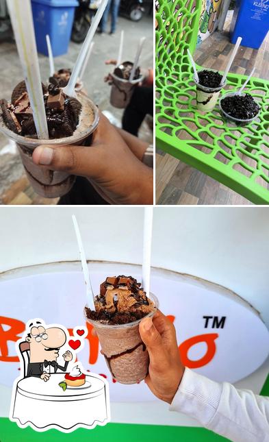 Batido - The Shake Paradise provides a selection of desserts