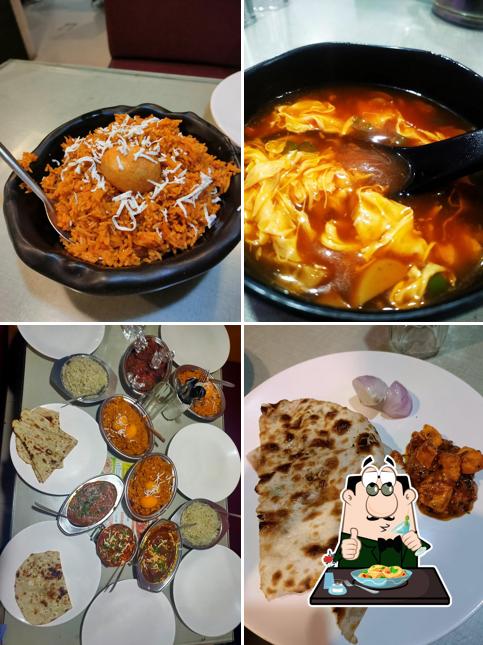 Food at Khana Khajana