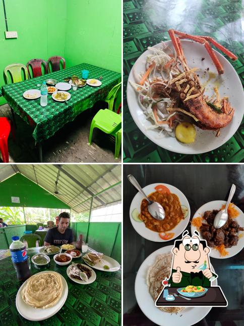 Food at Kilikkoodu Toddy Shop and family restaurant