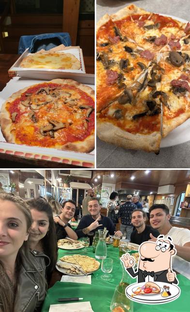 Ordina una pizza a Bar Pizzeria Centrale Roccastrada