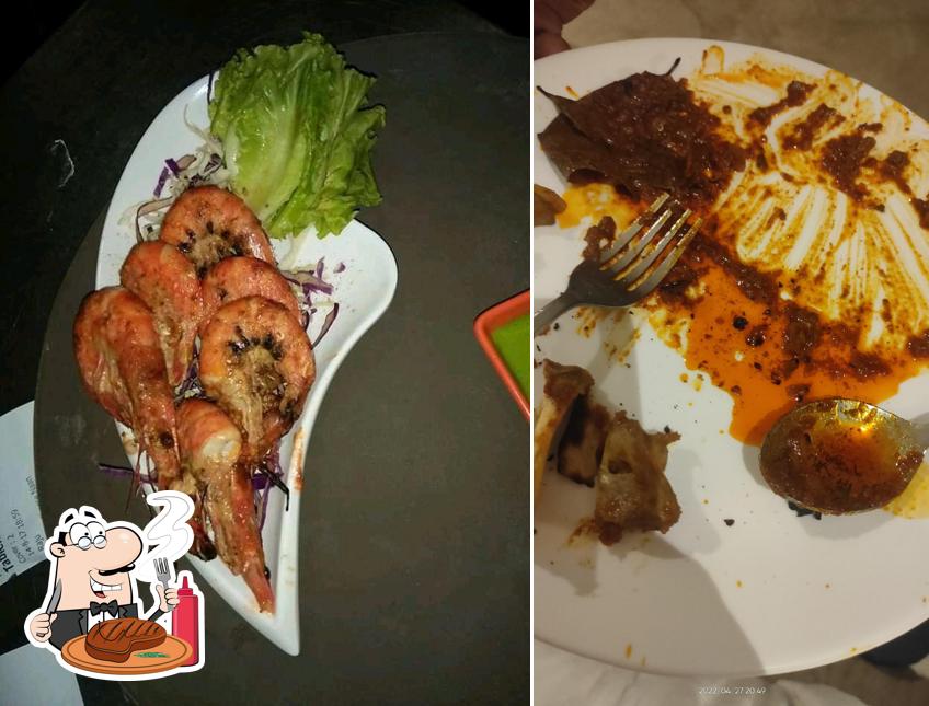 Pick meat meals at Hotel I-TOWNe' (unit of Hotel Shivam International)