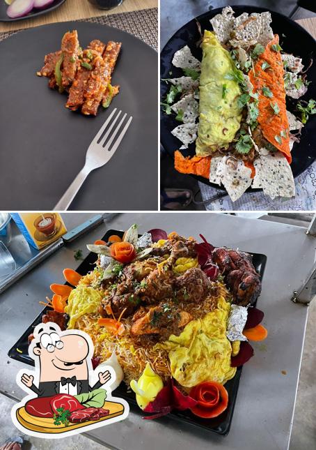 FOOD CLUB serves meat meals