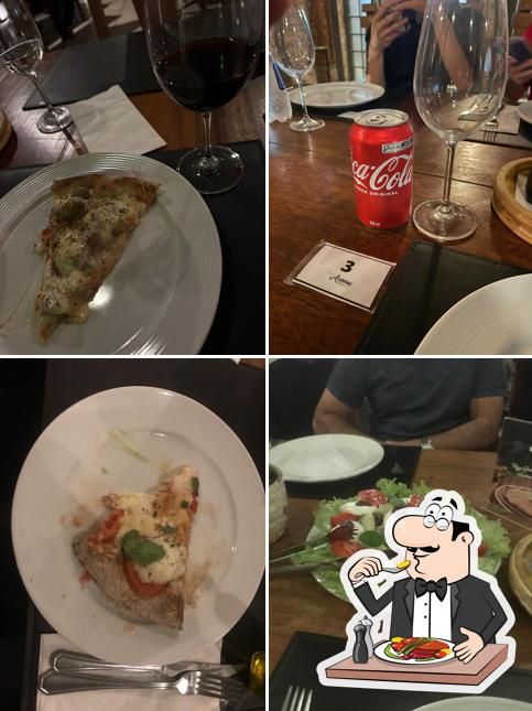 Comida em Pizzaria Famiglia Arnoni - Unidade Haddad