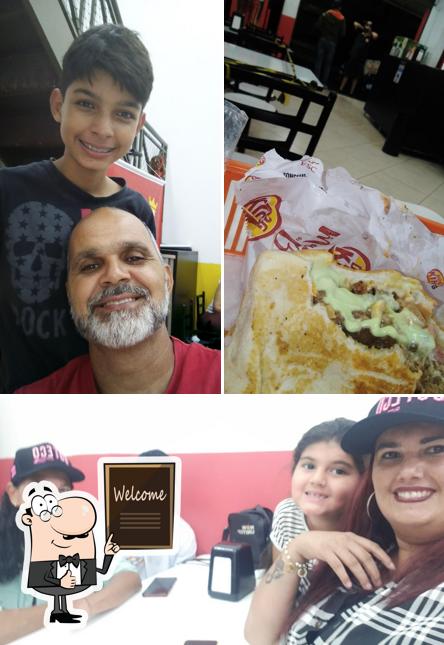 Look at this photo of Dog King - Ibiporã