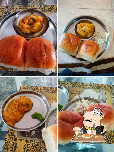 Food at Bhabhi-Ni-Bhaji Fast Food (Jalaram Bhaji)