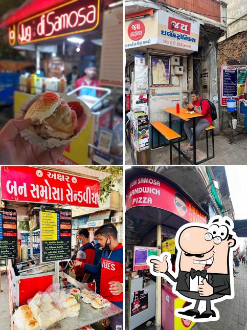 Here's a photo of JUGADI SAMOSA