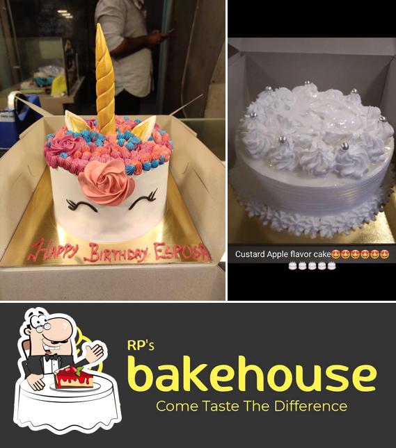 RP's Bakehouse offers a selection of desserts