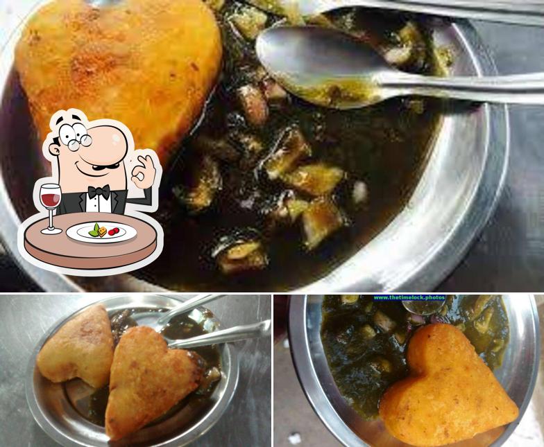 Food at Sindhi Corner