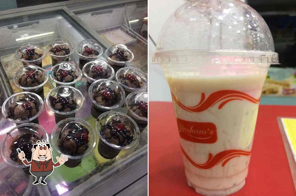 Food at Meena Ice Cream Parlour