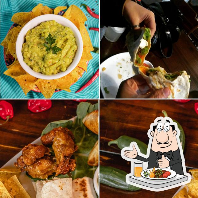 Platos en Los MuTacos Restaurante Mexicano