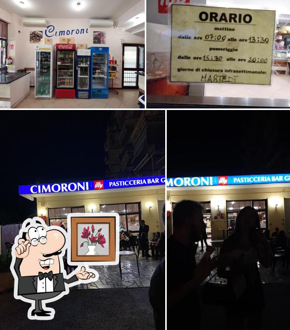 Siediti a un tavolo di Pasticceria Cimoroni Lido di Tarquinia