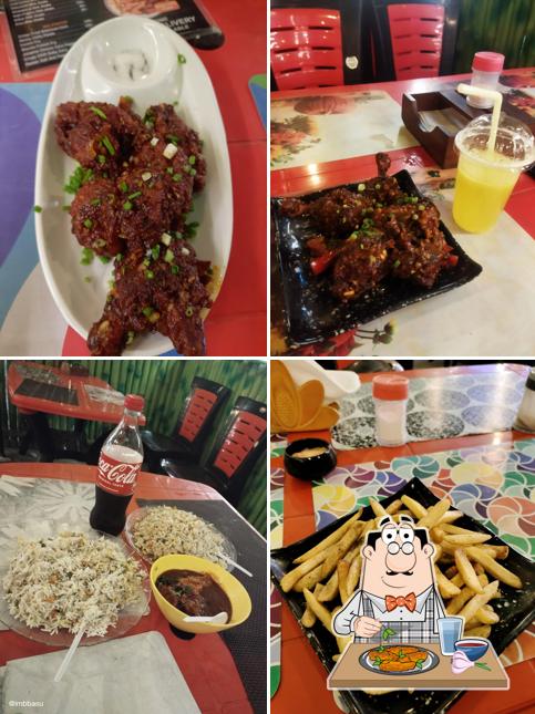 Chicken wings at Queen Of Cafe