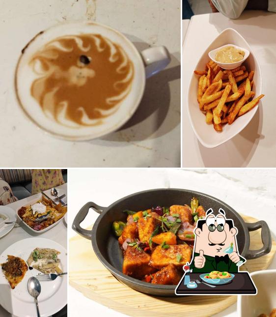 Food at GUUNAAJ