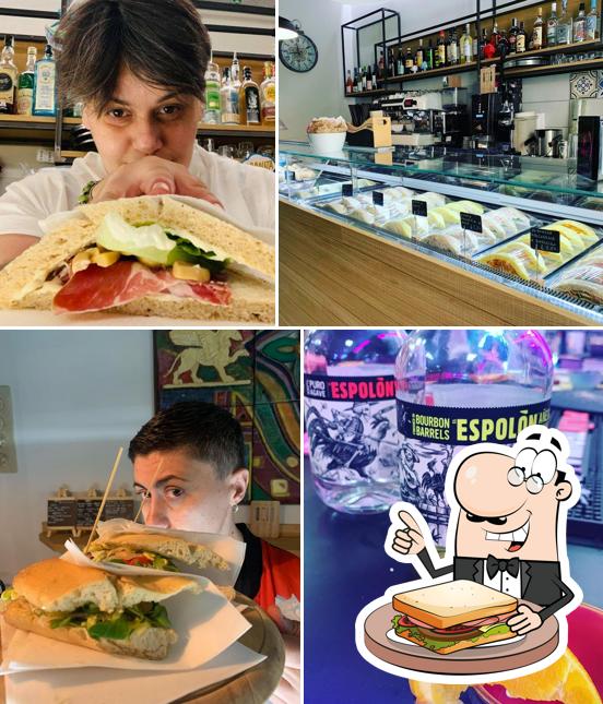 Prenditi un panino a Ocio Sandwich Room