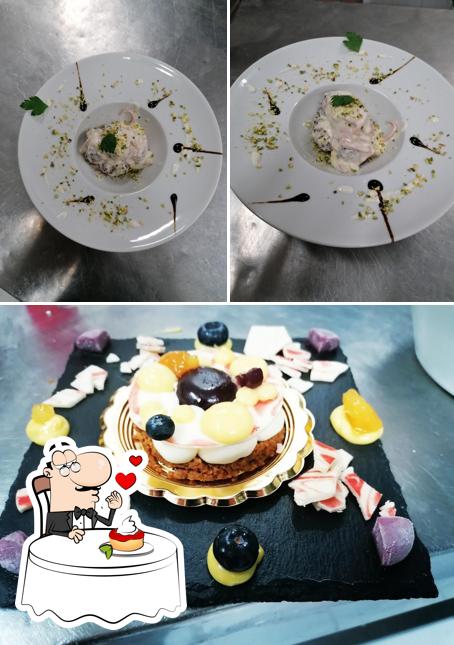 RISTOPUB LA CASA DEL PROFESSORE propone un'ampia gamma di dolci