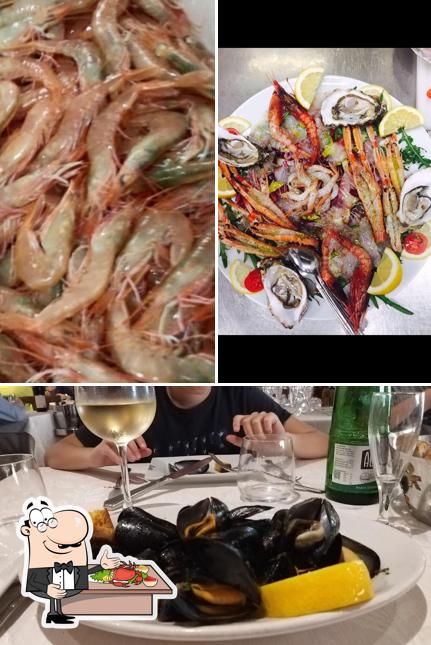 Ordina la cucina di mare a Ristorante Fiumicino - Ristorante di Pesce Portus