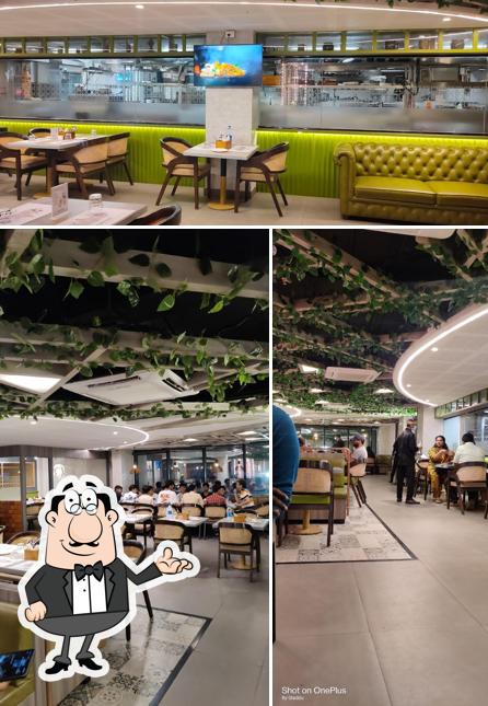 Check out how Zaitoon Restaurant, Vellore looks inside