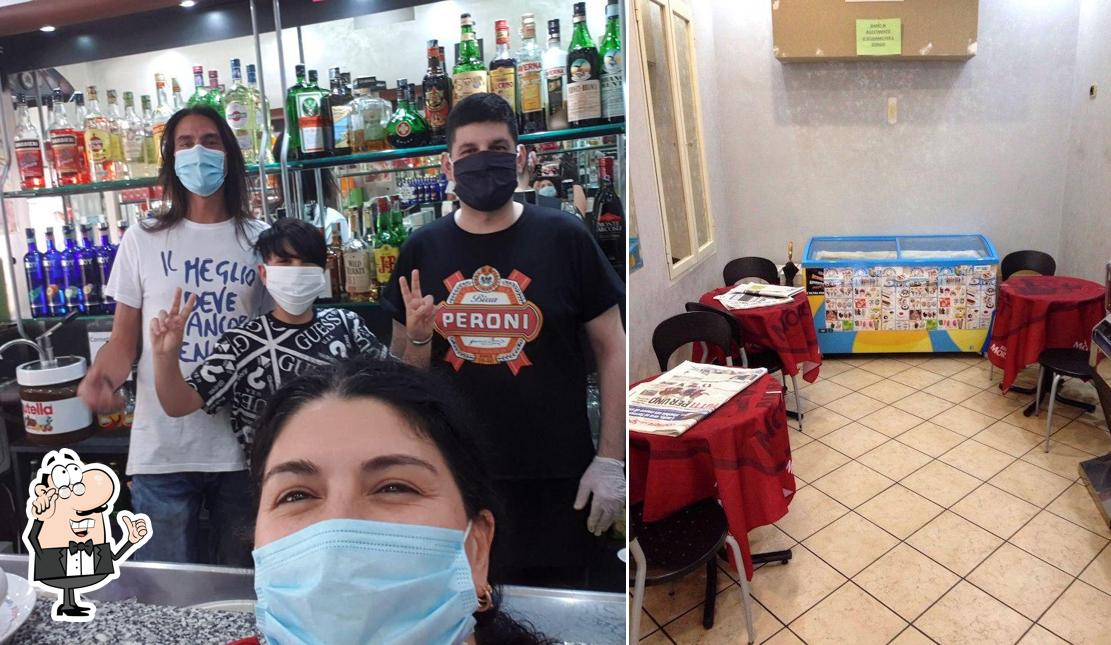 Gli interni di Bar Metro
