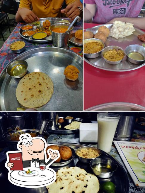 Food at New Ramdev dhaba