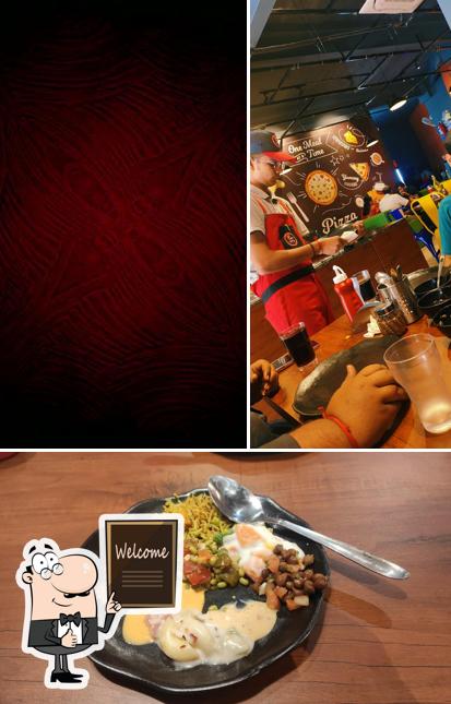 Look at this pic of DollarPie Pizza