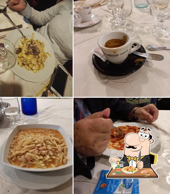 Cibo al Ristorante Pizzeria Il Picchio Rosso Di Di Nunzio Antonietta E C. S.N.C