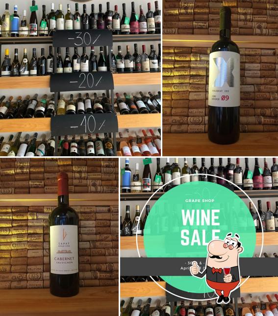 Il est fort sympathique de déguster un verre de vin à GRAPE wine&coffee bar