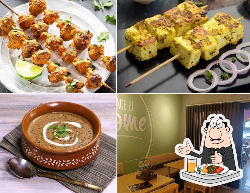 Food at FlavourS of Taj