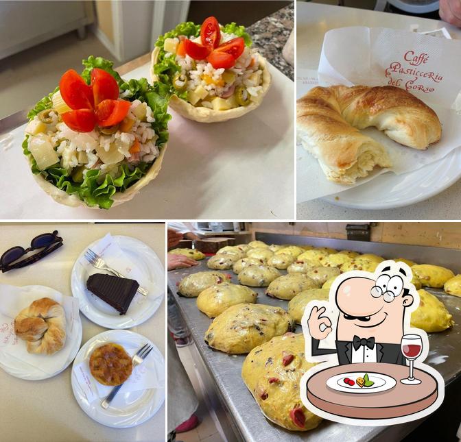 Platti al Caffe' del Corso