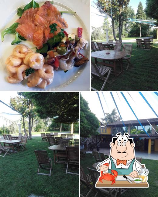 Prova la cucina di mare a Antica Trattoria La Noce