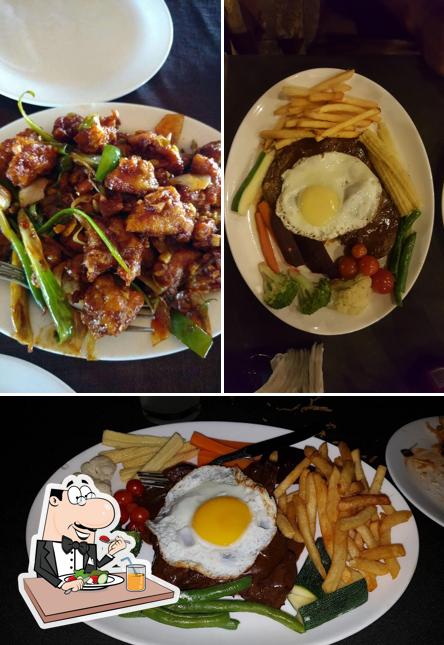 Meals at Mickey's