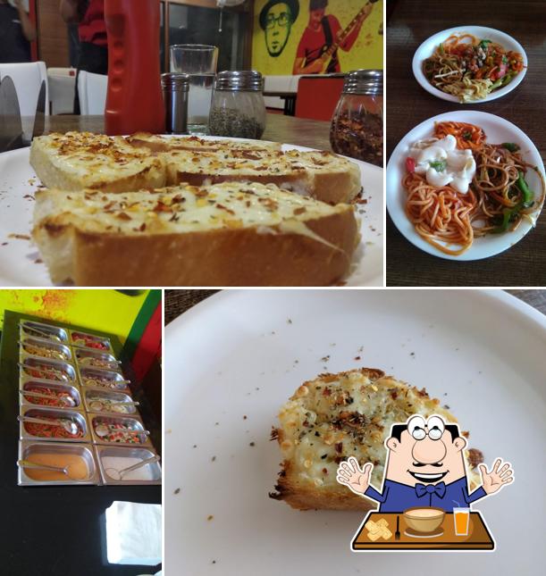 William John's Pizza- Petlad