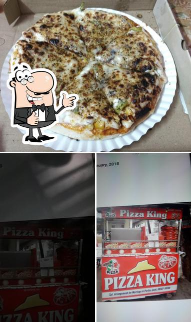 Look at the pic of pizza king
