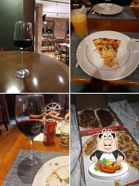 Comida em Carmela D.O.C. Pizzeria - A Melhor Pizzaria de Curitiba