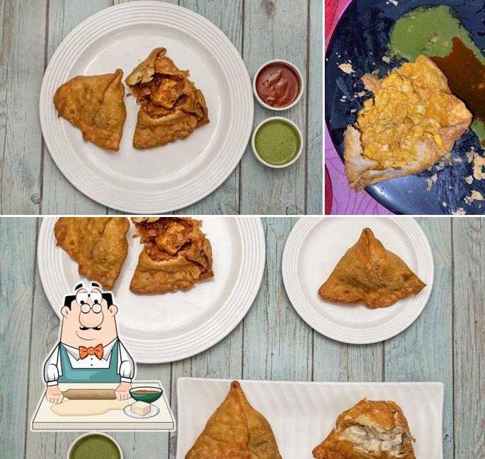 Samosa at Ram-G Samose Wala