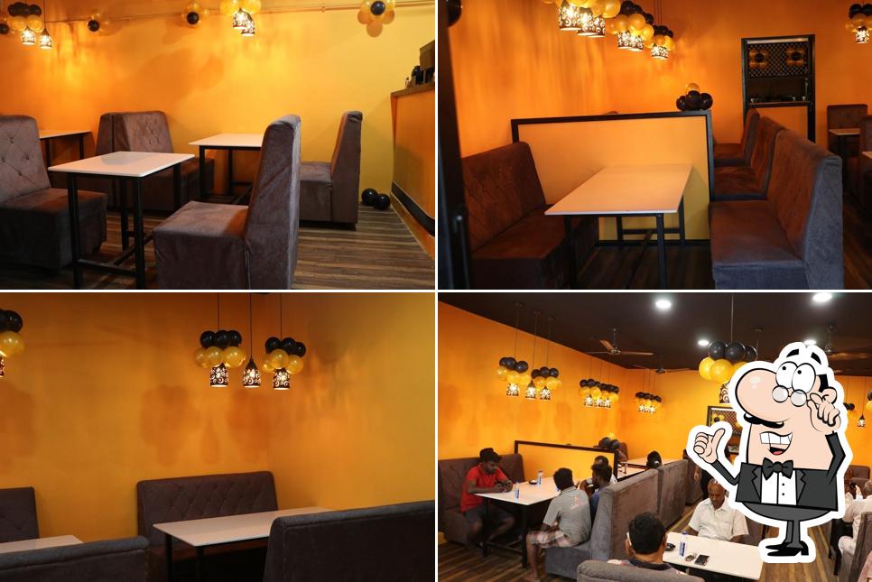 Check out how B4 Briyani looks inside