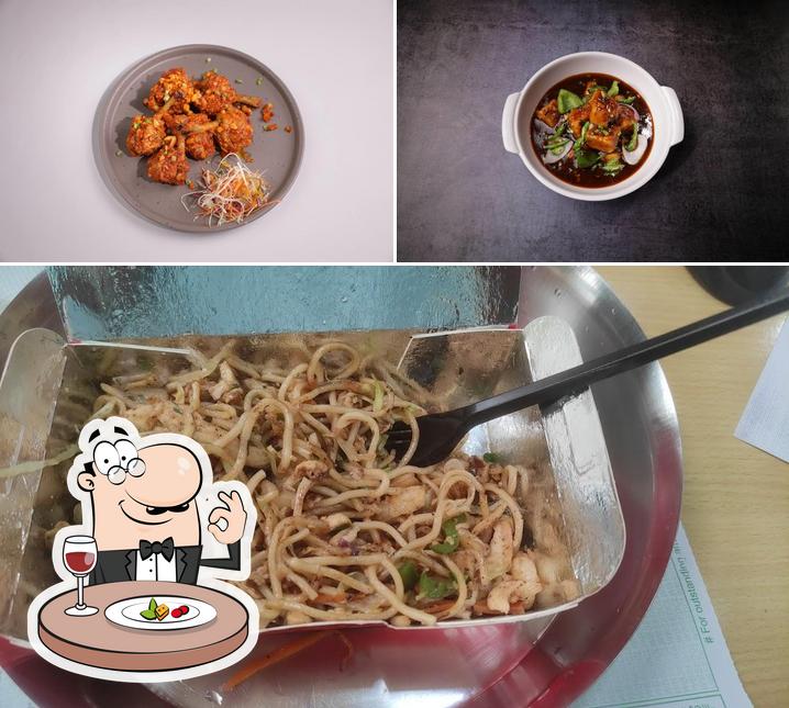 Food at Noodle oodle