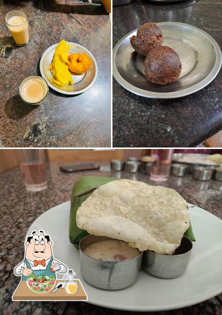 Greek salad at Shree Valsam Vegetarian Hotel