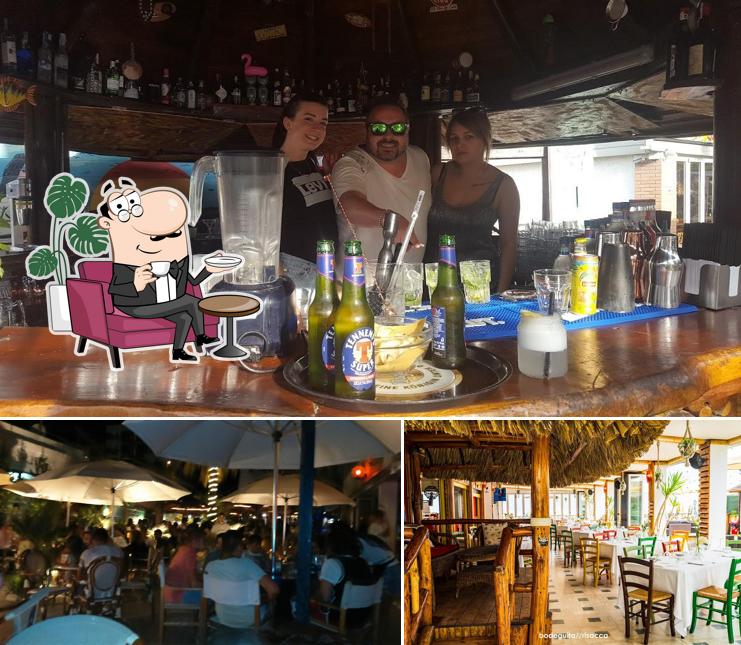 Gli interni di Bodeguita // Risacca